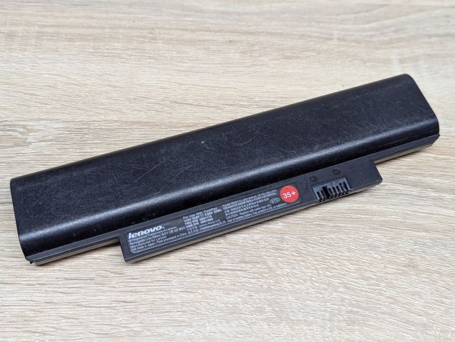 Б/В Оригінальна акумуляторна батарея Lenovo 45N1176,45N1060