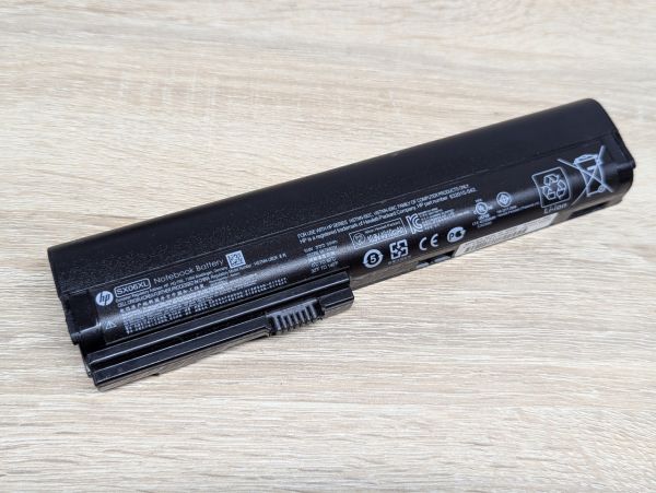 Б/В Оригінальна акумуляторна батарея HP SX06XL