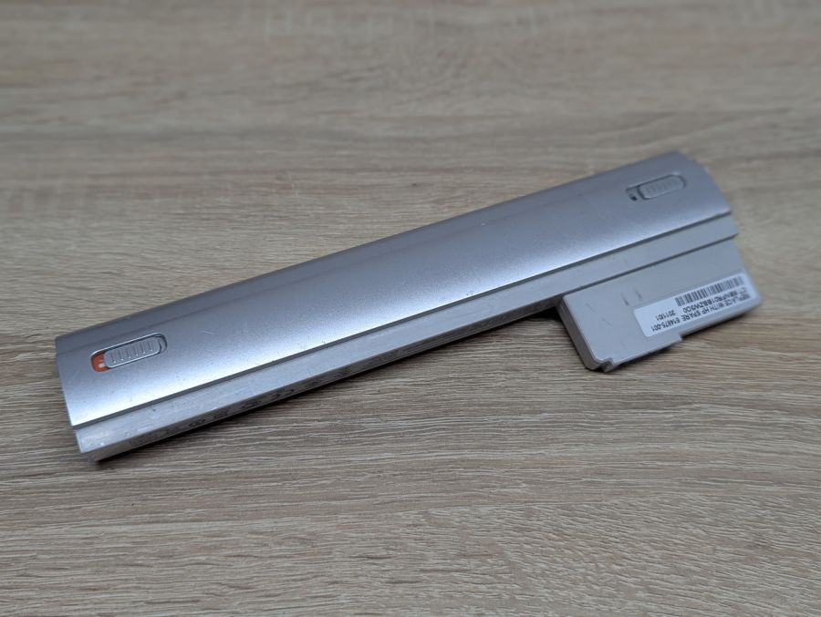 Б/В Оригінальна акумуляторна батарея HP ED06,HSTNN-DB2C