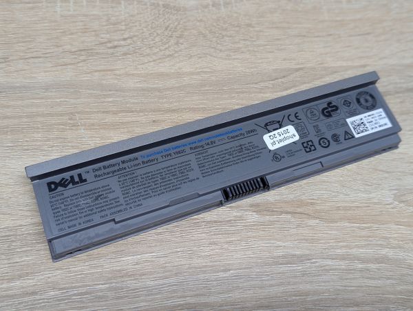 Б/В Акумуляторна батарея Dell Y082C