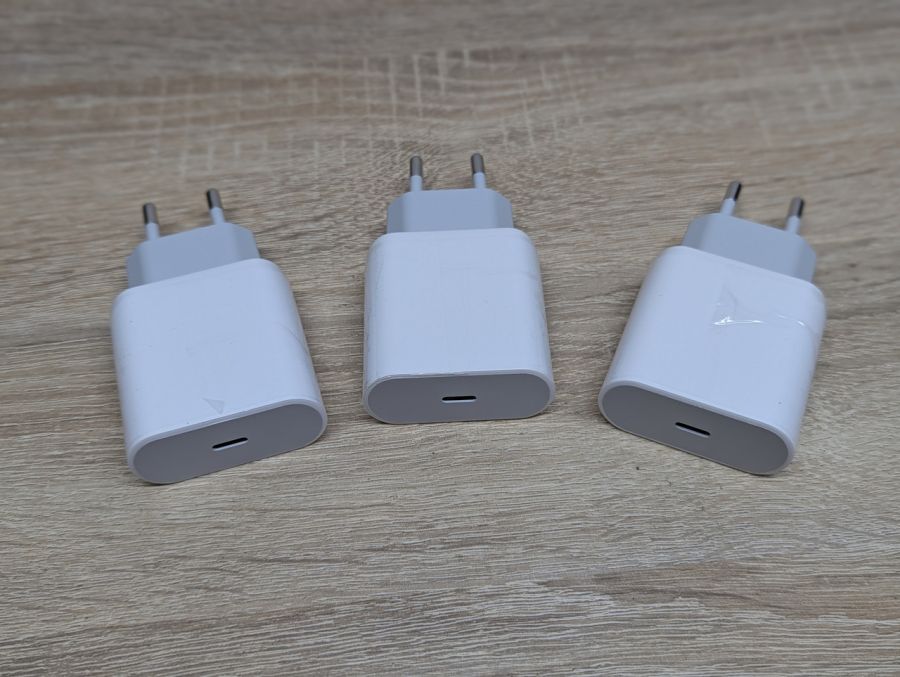 Новий Адаптер Wiomeog 20W USB-C 3шт