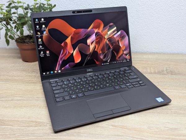 Ноутбук Б/В Dell Latitude 5400, Intel Core i5-8265U, DDR4 16 GB, SSD 256GB, 14" Full HD Сенсор