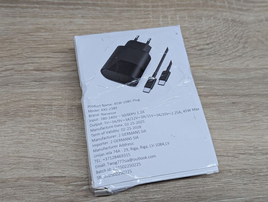 Новий Зарядний пристрій Nanaisse 45W USB C Plug KXS-2389