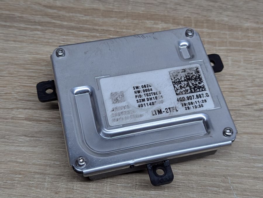 Новий Блок керування LED-освітленням LTM-2TFL для автомобілів Volkswagen [ProductHub SKU LTM-2TFL(13)]