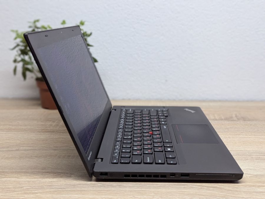 Ноутбук Б/В Lenovo T440, Intel Core i5-4210U, DDR3 8 GB, SSD 256GB, 14" HD