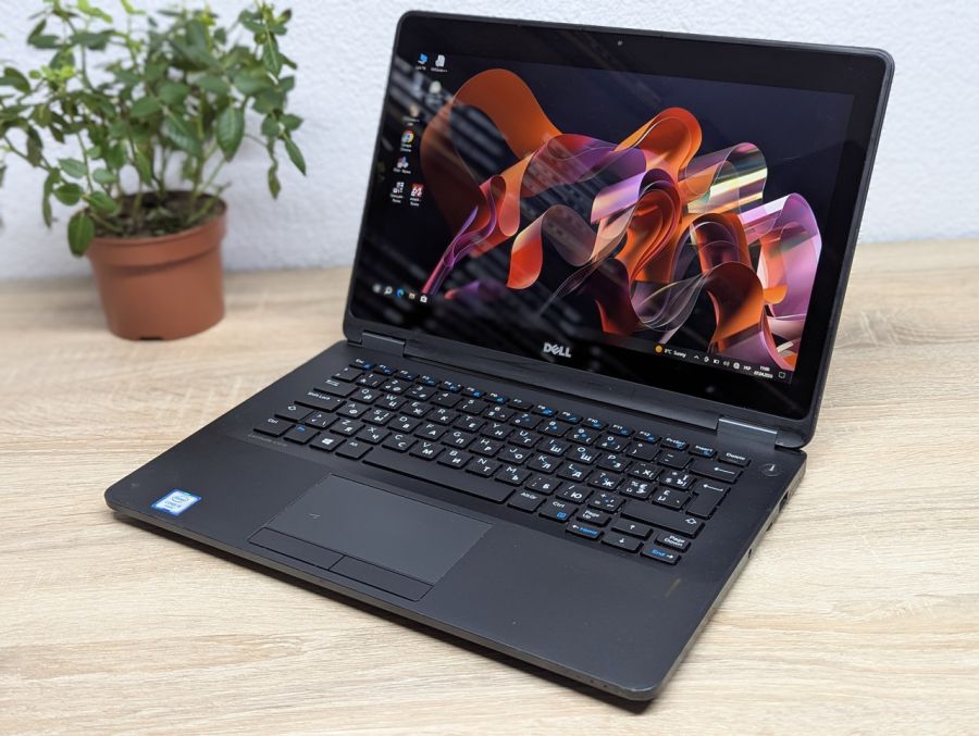 Ноутбук Б/В Dell Latitude E7270, Intel Core i5-6300U, DDR4 8 GB, SSD 128GB, 12" Full HD Сенсор