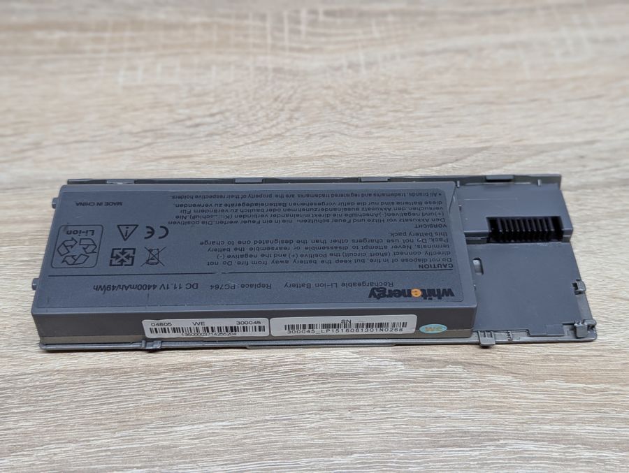 Б/В Акумуляторна батарея Whitenergy PC764