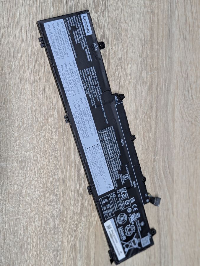 Б/В Оригінальна акумуляторна батарея Lenovo L19D3PD5