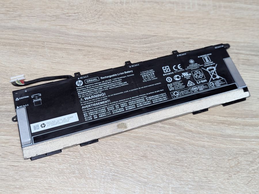 Б/В Оригінальна акумуляторна батарея HP OR04Xl