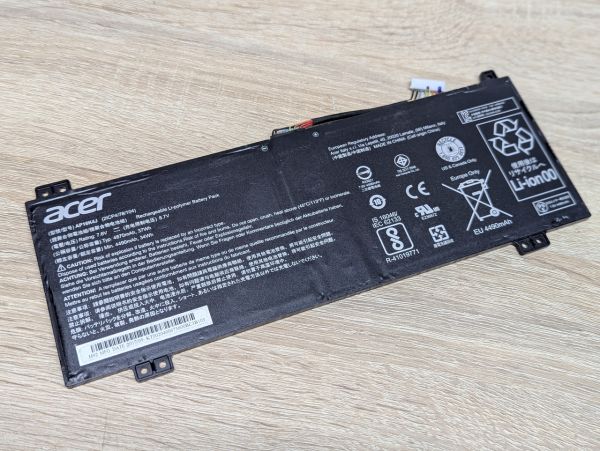 Б/В Оригінальна акумуляторна батарея Acer AP16K4J