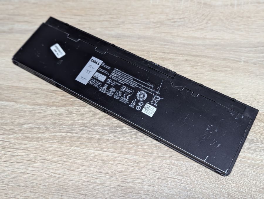 Б/В Акумуляторна батарея Dell F3G33