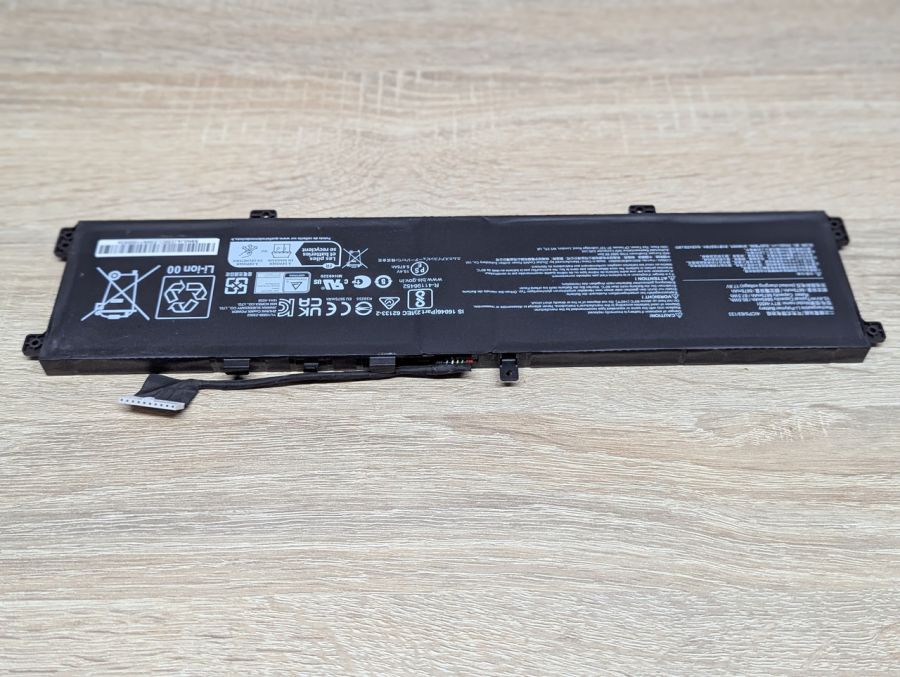 Б/В Акумуляторна батарея BTY-M551