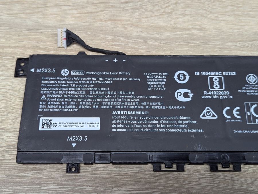 Б/В Оригінальна акумуляторна батарея HP KC04XL