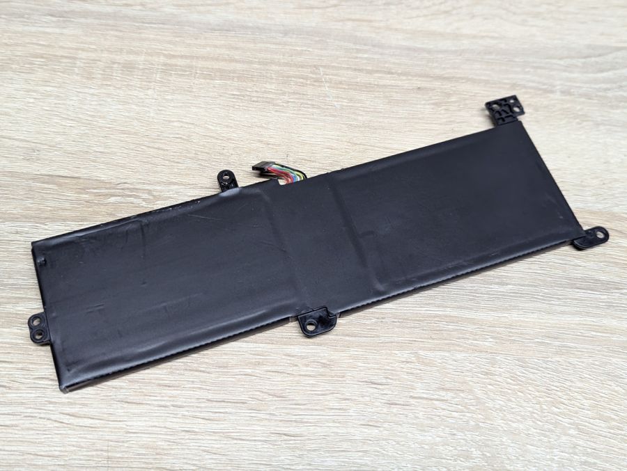 Б/В Акумуляторна батарея Lenovo L16C2PB1