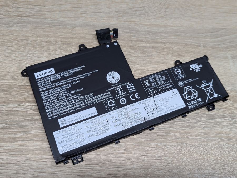 Б/В Акумуляторна батарея Lenovo L19M3PF9