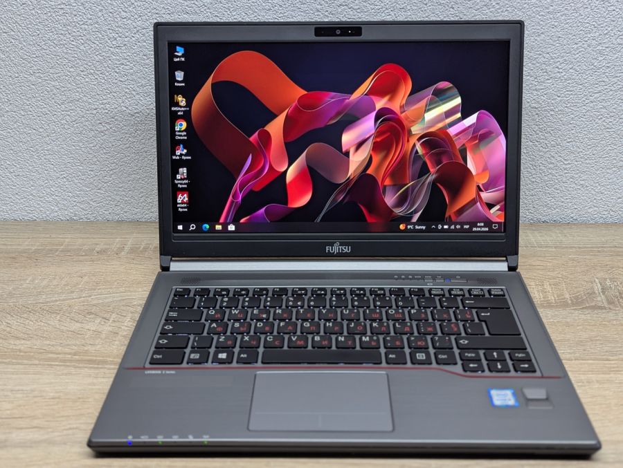 Ноутбук Б/В Fujitsu LifeBook E746, Intel Core i5-6200U, DDR4 8 GB, SSD 128GB, 14" Full HD
