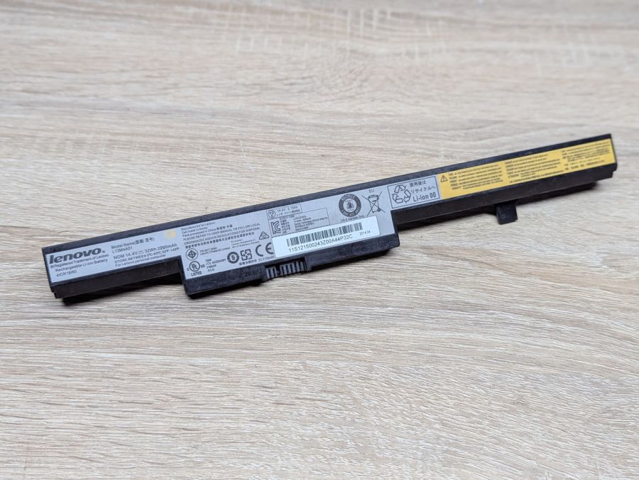 Б/В Оригінальна акумуляторна батарея Lenovo L13M4A01