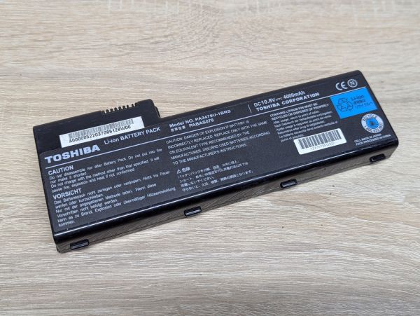 Б/В Акумуляторна батарея Toshiba PA3479U-1BRS