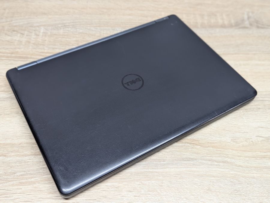 Ноутбук Б/В Dell Latitude E5450, Intel Core i3-5010U, DDR3 8 GB, SSD 128GB, 14" HD