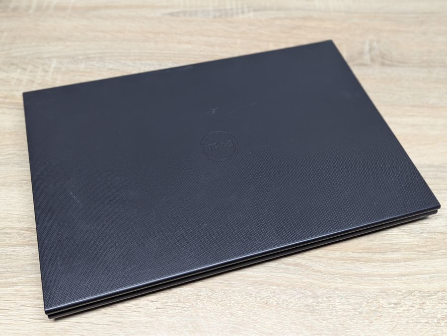 Ноутбук Б/В Dell Inspiron 3543, Intel Core i5-5200U, DDR3 8 GB, SSD 128GB, NVIDIA GeForce 820M 2Gb, 15.6"