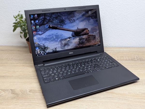 Ноутбук Б/В Dell Inspiron 3543, Intel Core i5-5200U, DDR3 8 GB, SSD 128GB, NVIDIA GeForce 820M 2Gb, 15.6"