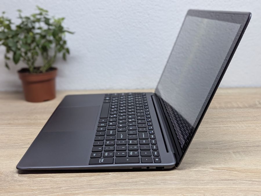 Ноутбук Б/В Teclast F15S, Intel Celeron N3350, DDR3 8GB, SSD 128GB, 15.6" Full HD