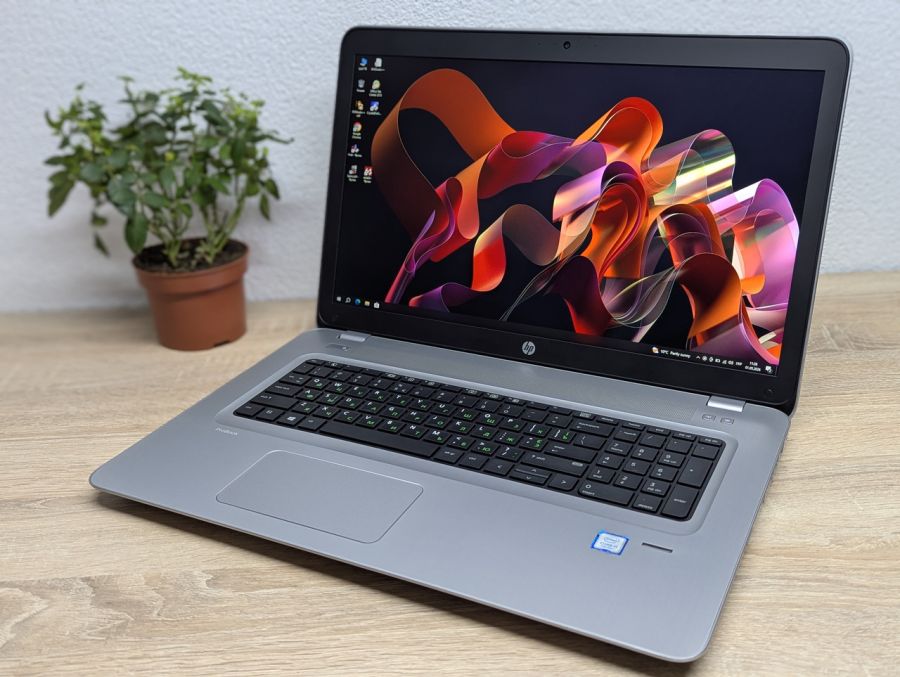 Ноутбук Б/В HP ProBook 470 G4, Intel Core i5-7200U, DDR4 8 GB, SSD 128GB, NVIDIA GeForce 930MX 2Gb, 17" Full HD