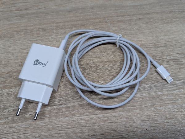 Новий Мережевий зарядний пристрій Hogi USB-C to Lightning 20W