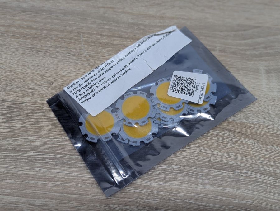 Новий Cвітлодіодні модулі COB 2P3S 10шт
