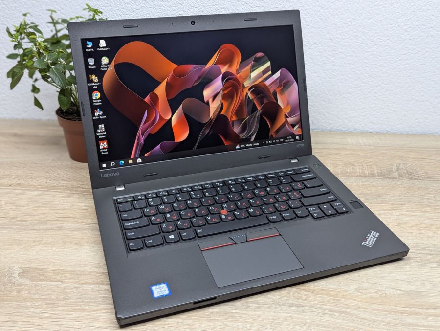 Ноутбук Б/В Lenovo ThinkPad T470P, Intel Core i5-7300HQ, DDR4 8 GB, SSD 128GB, 14" Full HD
