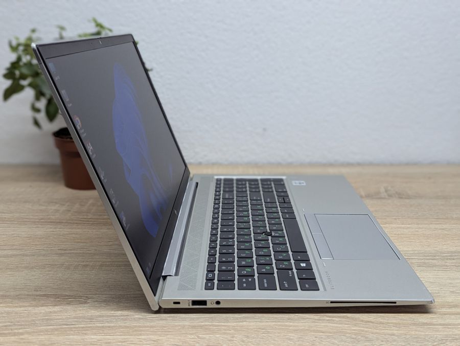Ноутбук Б/В HP EliteBook 850 G7, Intel Core i5-10310U, DDR3 16GB, SSD 256GB, 15.6" Full HD