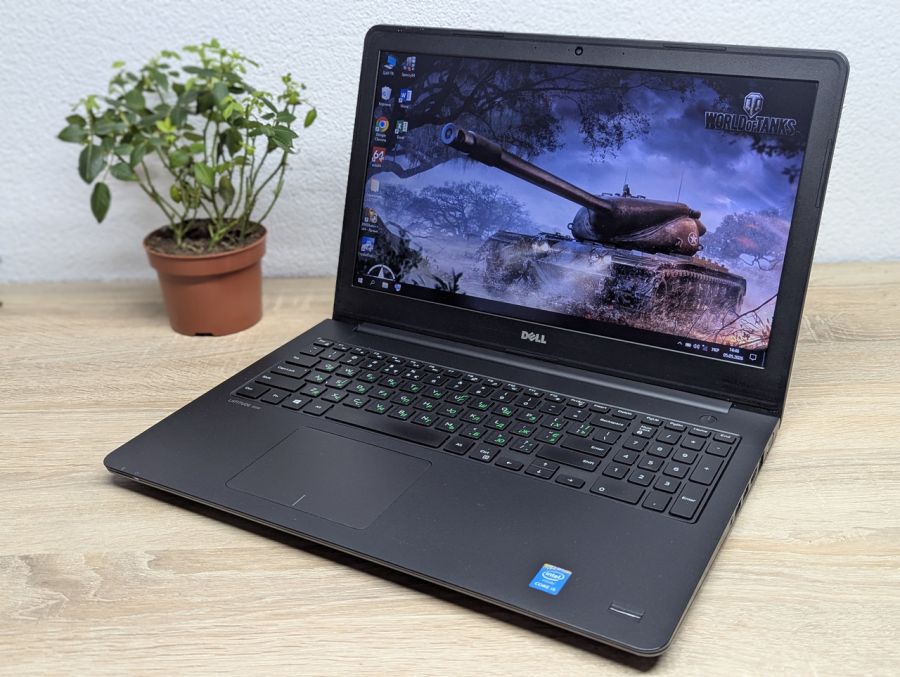 Ноутбук Б/В Dell Latitude 3550, Intel Core i5-5200U, DDR3 8 GB, SSD 120GB, 15.6" HD