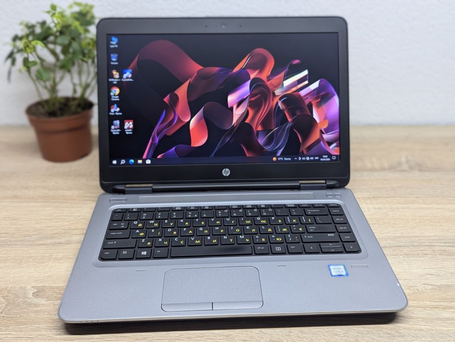 Ноутбук Б/В HP ProBook 640 G3, Intel Core i5-7300U, DDR3 8 GB, SSD 128GB, 14" HD
