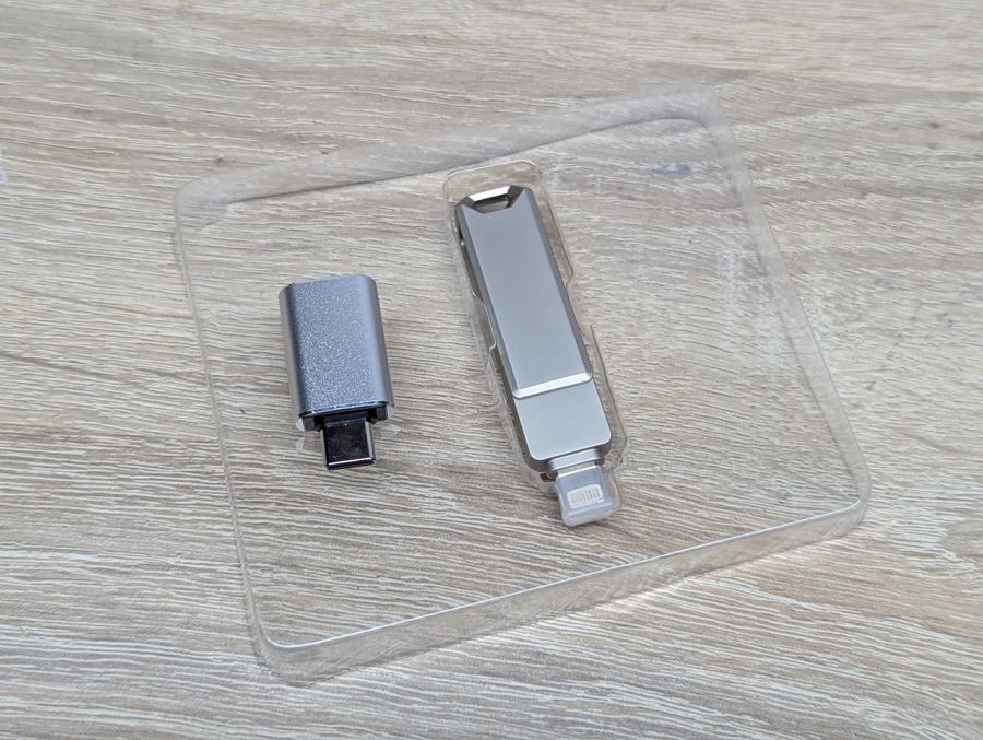 Новий USB-флеш-накопичувач Puhea 256Gb BWE12 3в1