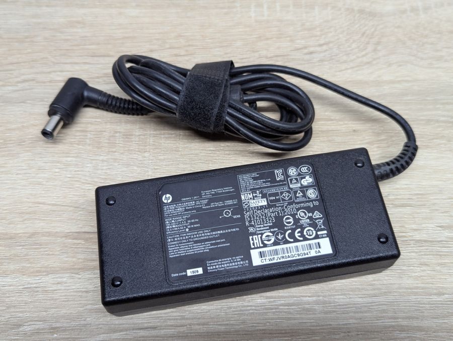Б/В Б\В Блок живлення HP 90W 7.4x5.0 кутовий
