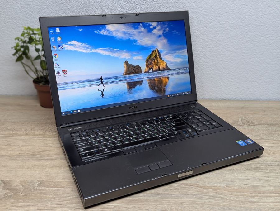 Ноутбук Б/В Dell Precision M6800, Intel Core i7-4810MQ, DDR3 24 GB, SSD 360GB + HDD 1TB, AMD FirePro M6100 2Gb, 17" Full HD