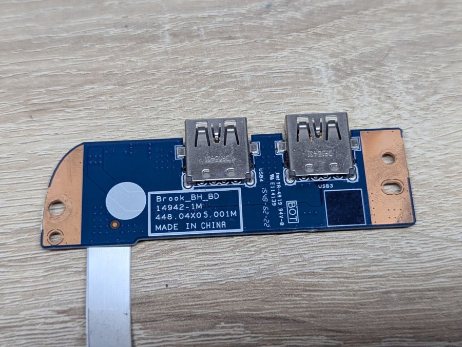 Б/В Додаткова плата USB для ноутбука Acer Aspire E5-772G,E5-722,,E5-752,E5-772,E5-773 [ProductHub SKU 448.04X05]