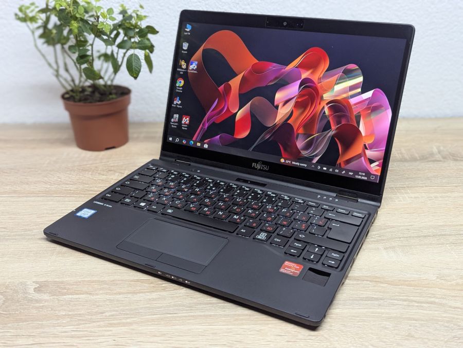 Ноутбук Б/В Fujitsu LifeBook U939X, Intel Core i5-8265U, DDR4 16 GB, SSD 256GB, 13" Full HD Сенсор