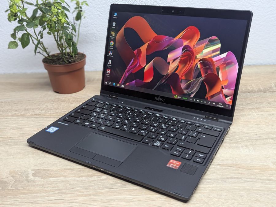 Ноутбук Б/В Fujitsu LifeBook U939X, Intel Core i5-8265U, DDR4 16 GB, SSD 256GB, 13" Full HD Сенсор