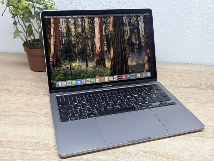 Ноутбук Б/В Apple MacBook Pro 13 2020, Intel Core i5-8257U, LPDDR3, SSD 512GB, 13" (2560x1600)