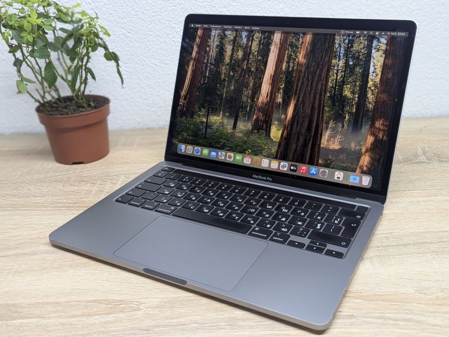 Ноутбук Б/В Apple MacBook Pro 13 2020, Intel Core i5-8257U, LPDDR3, SSD 512GB, 13" (2560x1600)