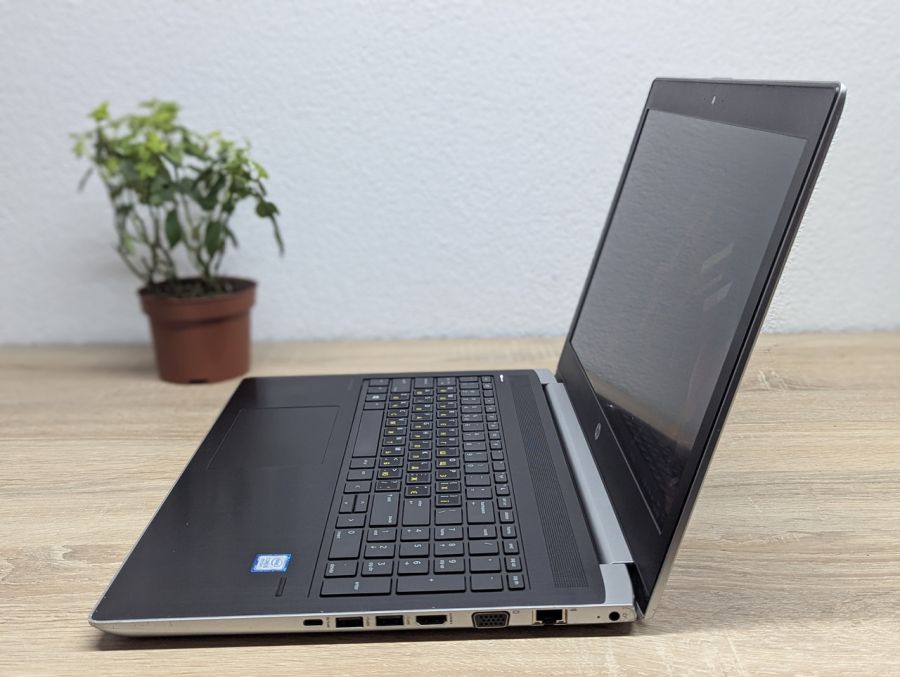 Ноутбук Б/В HP ProBook 450 G5, Intel Core i5-8250U, DDR4 8 GB, SSD 128GB, 15.6" Full HD