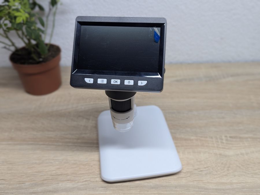 Новий Цифровий мікроскоп с LCD екраном