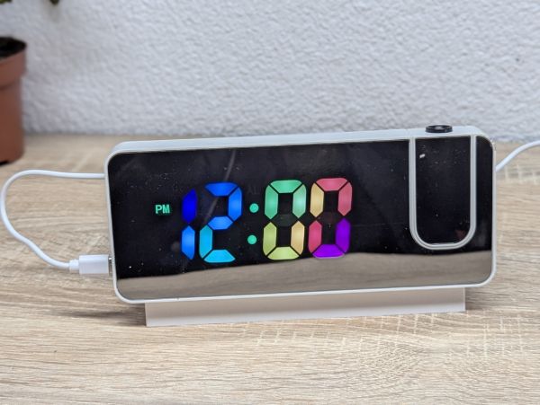 Б/В Настільний проекційний LED-годинник S282A