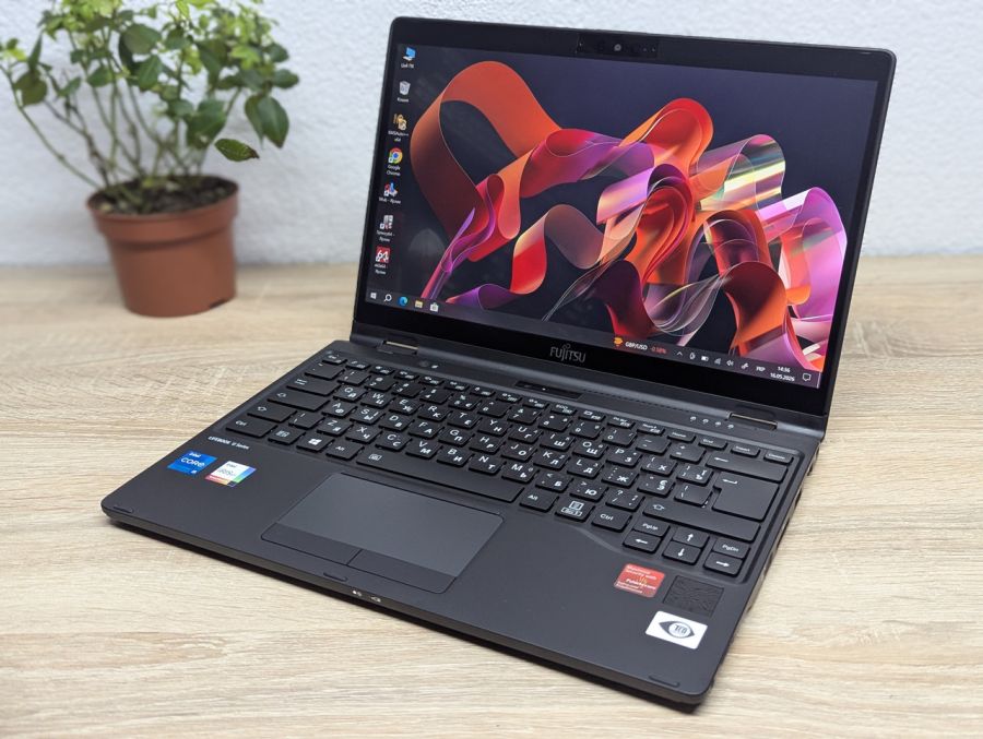 Ноутбук Б/В Fujitsu LifeBook U9311X, Intel Core i5-1135G7U, DDR4 16GB, SSD 256GB, 13" Full HD Сенсор