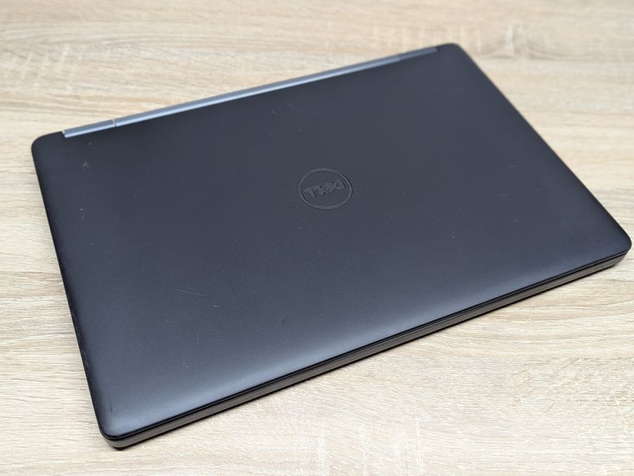 Ноутбук Б/В Dell Latitude E5550, Intel Core i5-5300U, DDR3 8 GB, SSD 128GB, 15.6" Full HD