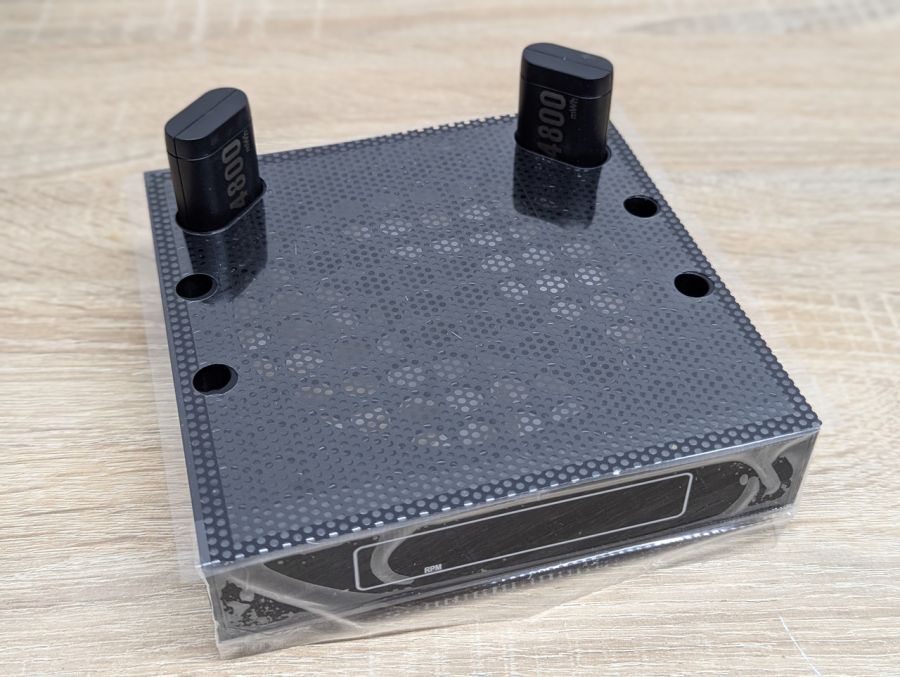 Новий Охолоджуюча підставка для ігрових консолей Xbox Series X та Series S