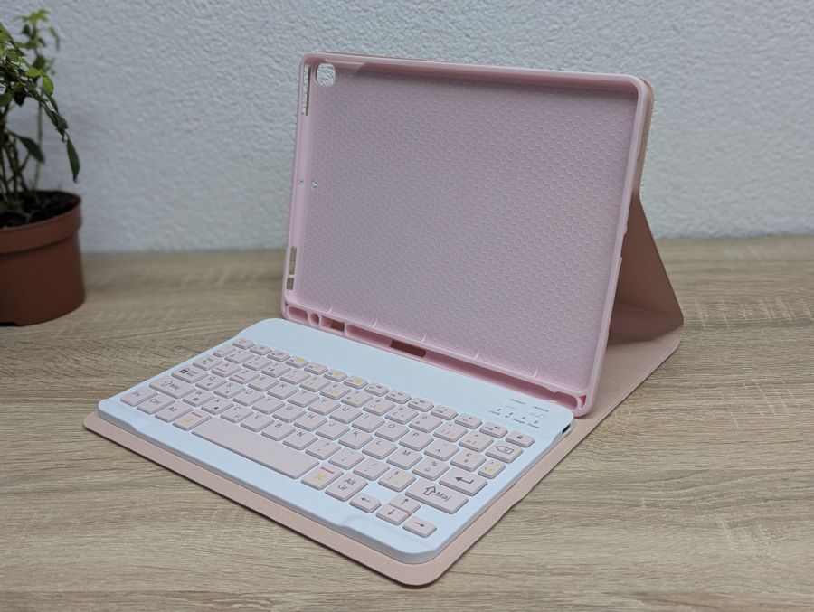 Новий Чохол-клавіатура для iPad Air 3/Pro 10.5 та iPad 7/8/9-го поколінь