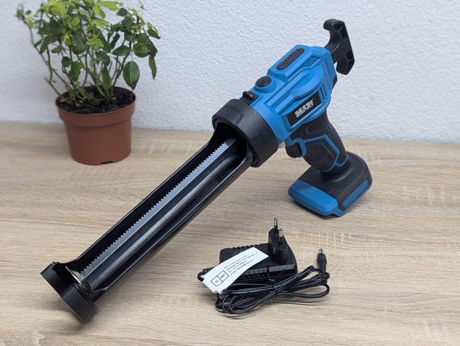 Новий Електричний пістолет для герметика Seesii CG110P (без акумулятора)