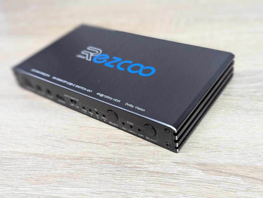 Новий Комутатор Rezcoo EZCOO EZ-SW41H21A HDMI/DP/USB-C Switch 4x1